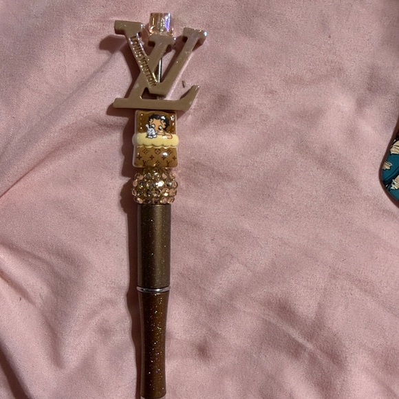 Brown and Tan Betty Boop 5 piece notebook and accessory set. - Picture 7 of 9